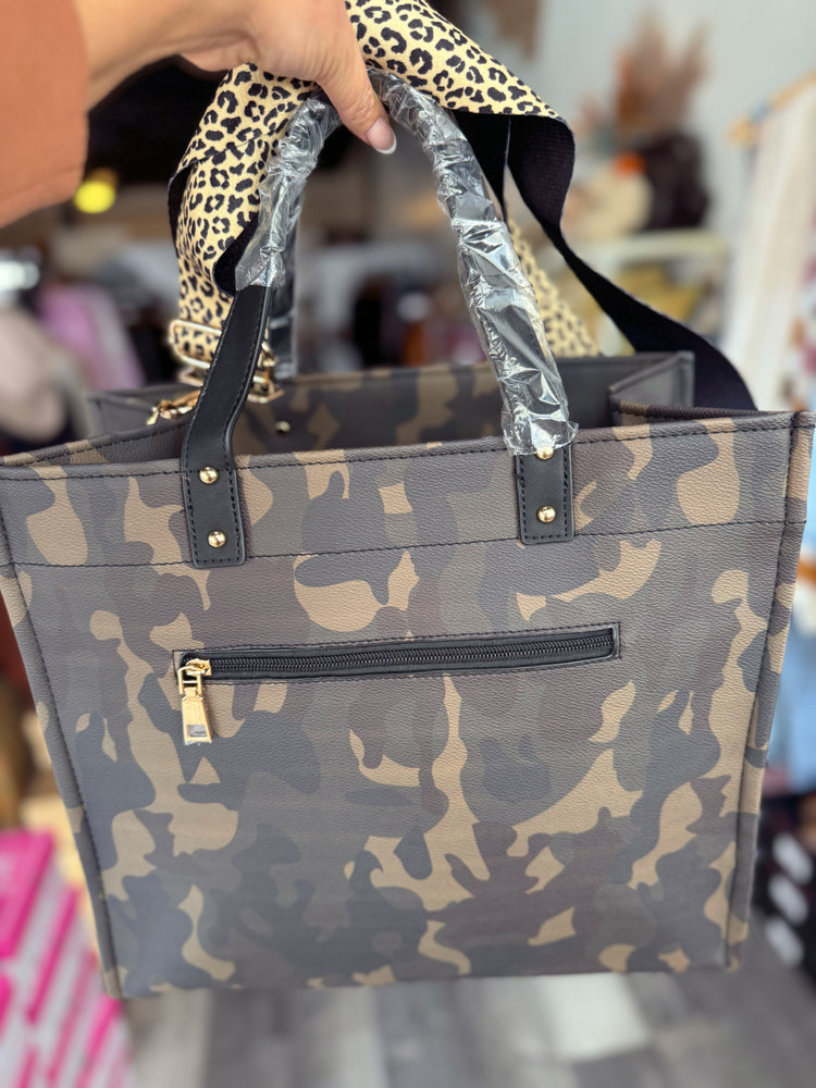 Camo Large Everyday Tote