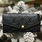 Black Louis Vuitton Wallet