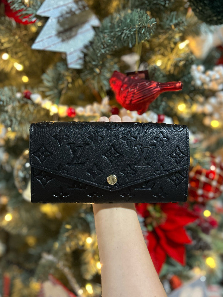 Black Louis Vuitton Wallet