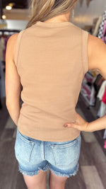 Ribbed Crewneck Tank in Mocha