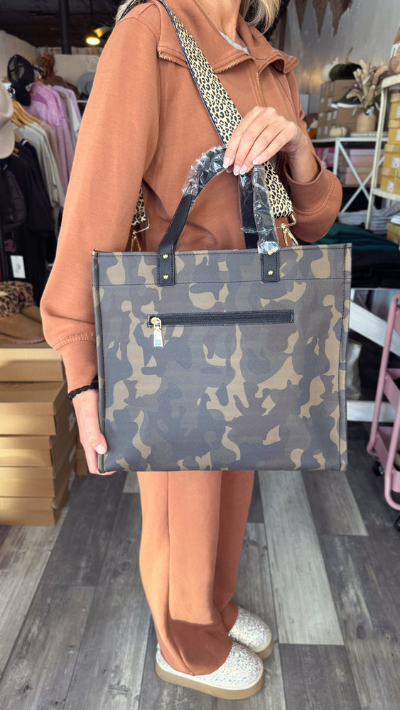 Camo Large Everyday Tote