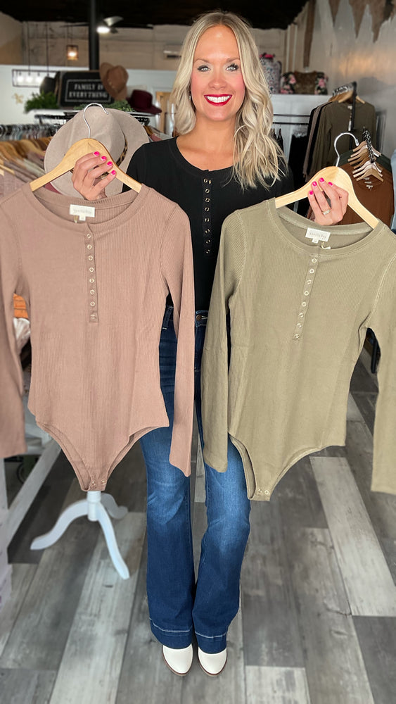 Knit Long Sleeve Bodysuit w/ Button Detail