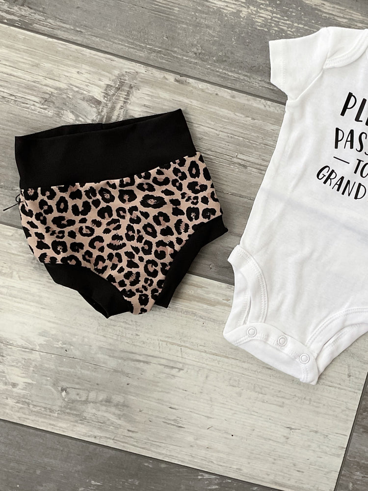 Cocoa Cheetah Infant Bummies