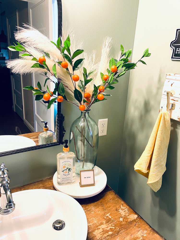 35” Mini Orange Spray