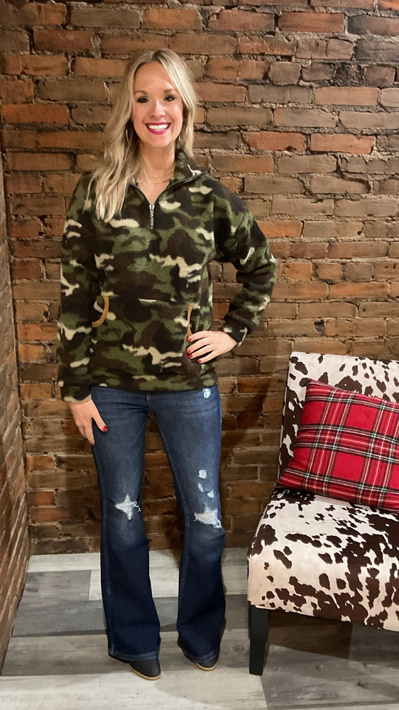 Dark Camo Half Zip Up Sherpa Sweater