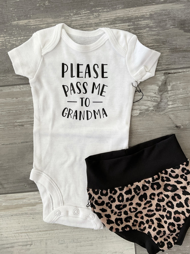 Cocoa Cheetah Infant Bummies